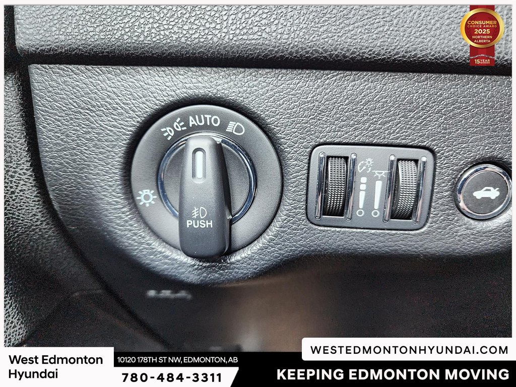 2023 Chrysler 300 S in Edmonton, Alberta - 24 - w1024h768px