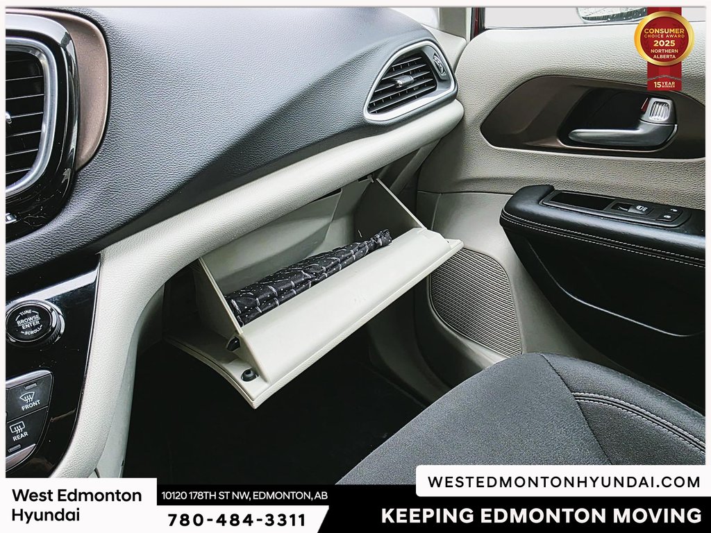 2023 Chrysler Grand Caravan SXT in Edmonton, Alberta - 19 - w1024h768px