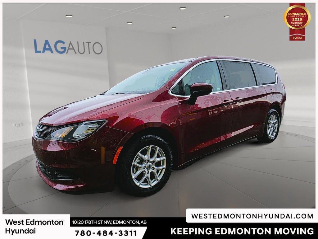 2023 Chrysler Grand Caravan SXT in Edmonton, Alberta - 3 - w1024h768px