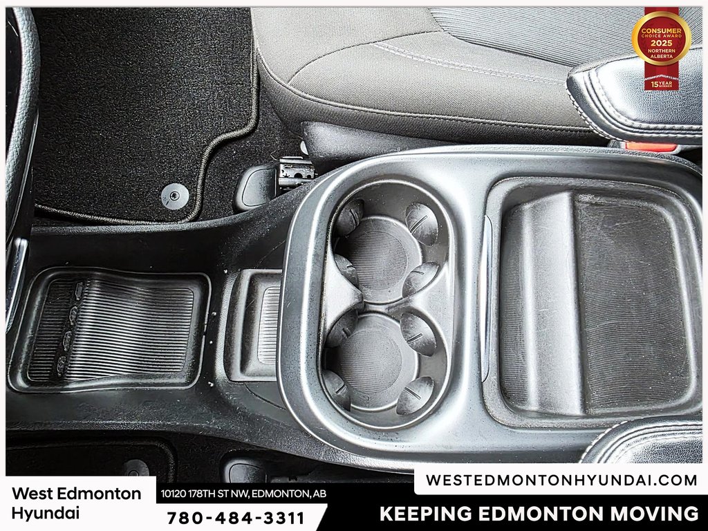 2022 Chrysler Pacifica Touring in Edmonton, Alberta - 30 - w1024h768px