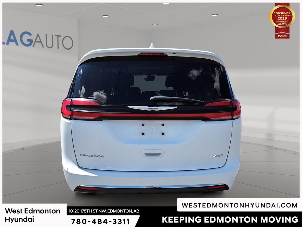 2022 Chrysler Pacifica Touring-L in Edmonton, Alberta - 7 - w1024h768px