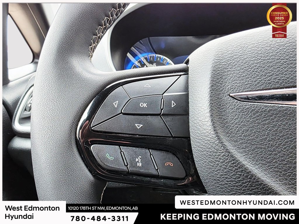 2023 Chrysler Pacifica Touring-L in Edmonton, Alberta - 13 - w1024h768px
