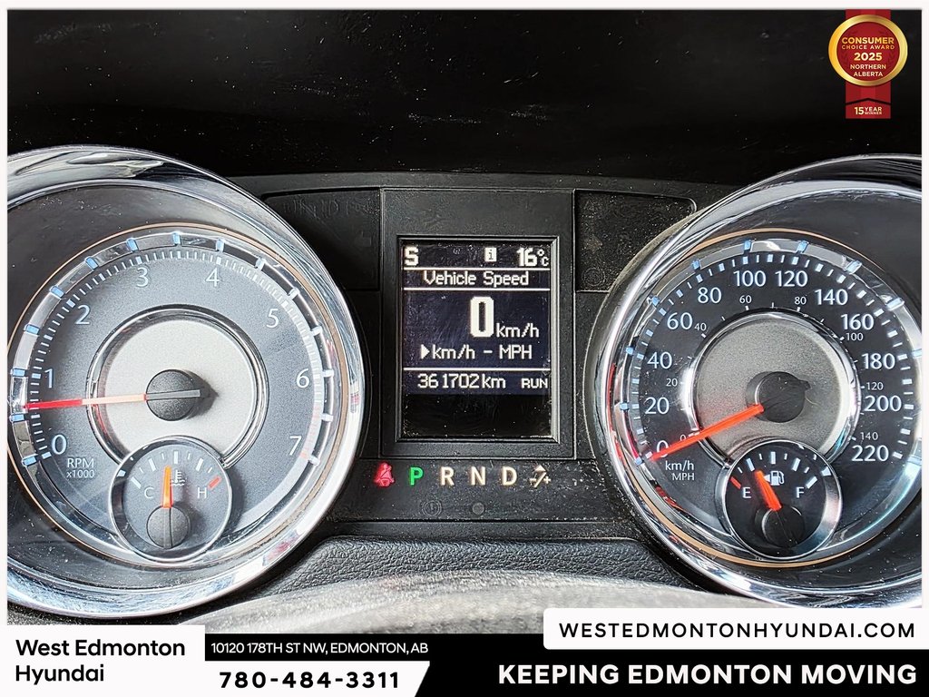 2015 Chrysler Town & Country Touring in Edmonton, Alberta - 16 - w1024h768px