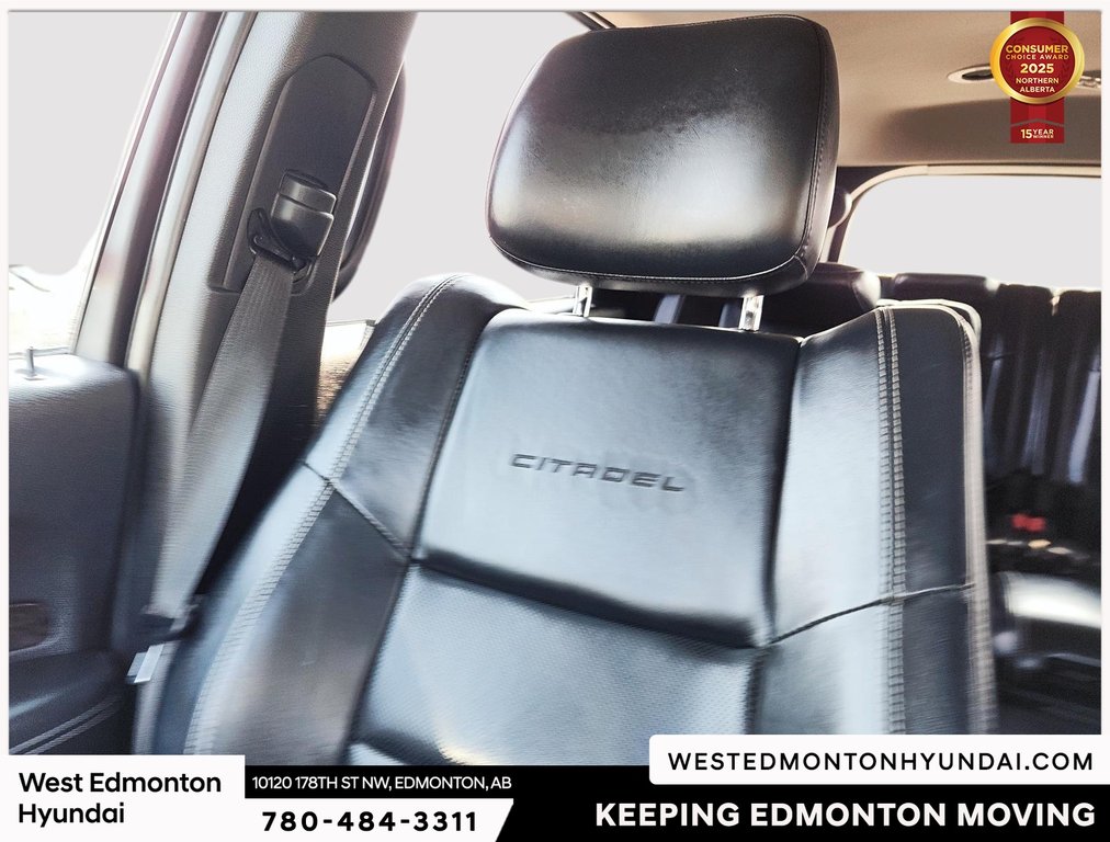 2017 Dodge Durango Citadel in Edmonton, Alberta - 35 - w1024h768px