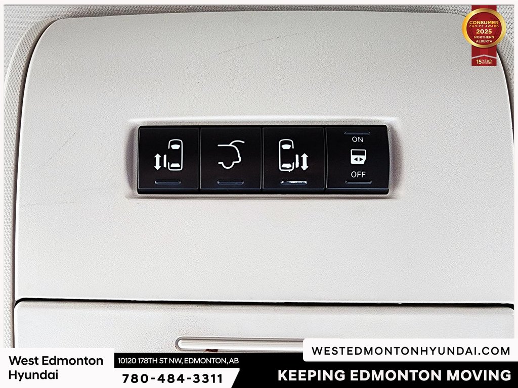 2018 Dodge Grand Caravan Crew in Edmonton, Alberta - 31 - w1024h768px