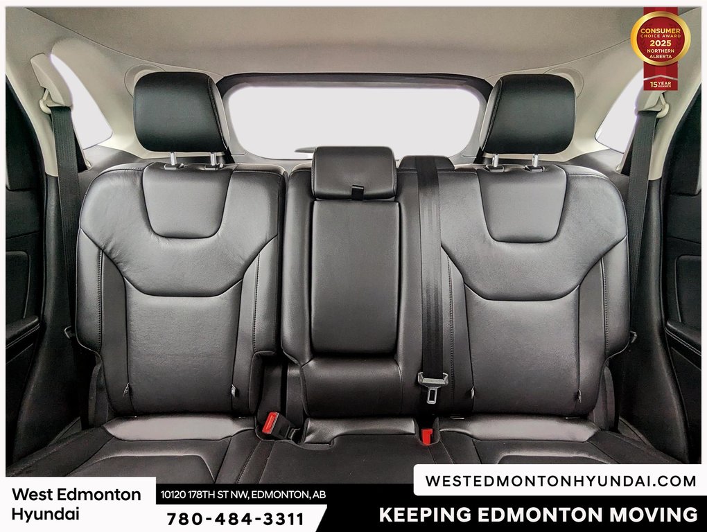 2021 Ford Edge Titanium in Edmonton, Alberta - 19 - w1024h768px