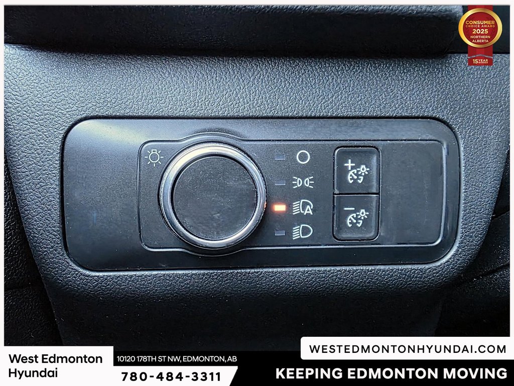 2021 Ford Escape SE in Edmonton, Alberta - 13 - w1024h768px