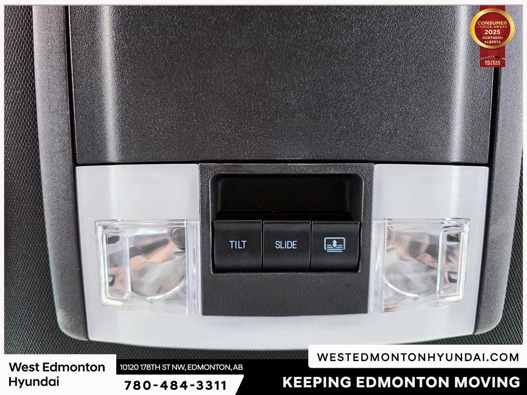 2017 Ford Explorer Limited in Edmonton, Alberta - 28 - w1024h768px