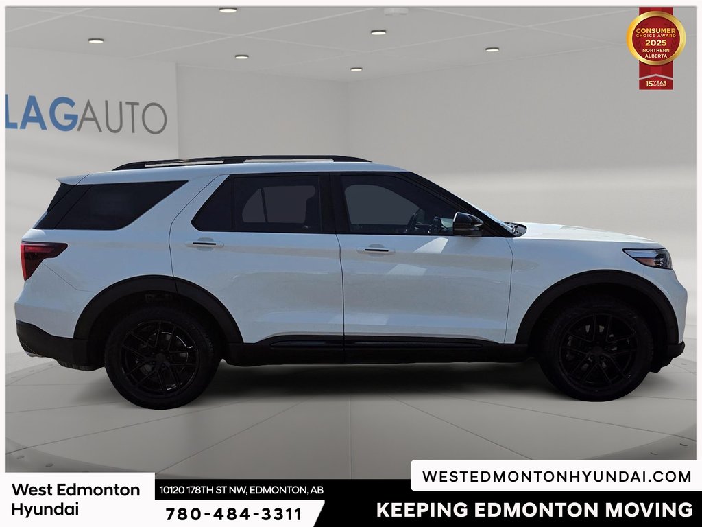 2020 Ford Explorer ST in Edmonton, Alberta - 10 - w1024h768px