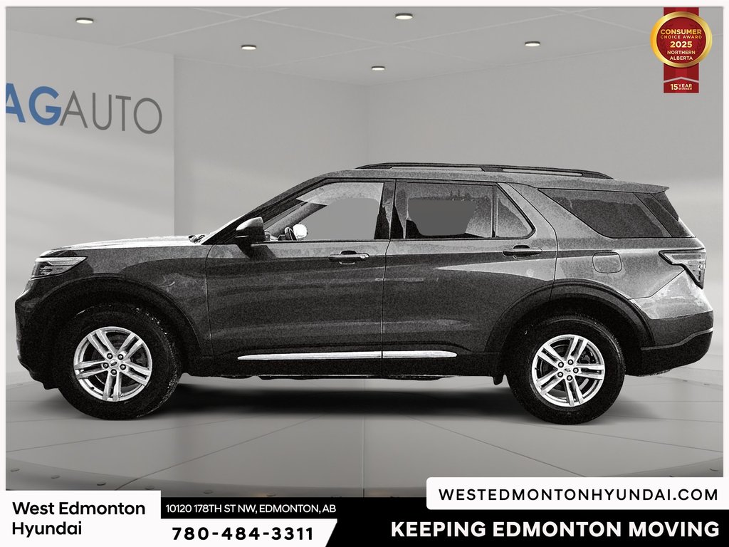 2021 Ford Explorer XLT in Edmonton, Alberta - 4 - w1024h768px