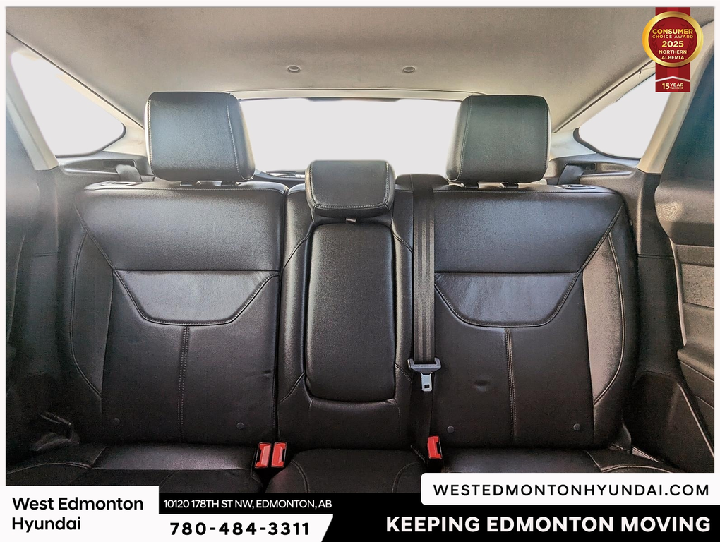 2018 Ford Focus Titanium in Edmonton, Alberta - 22 - w1024h768px