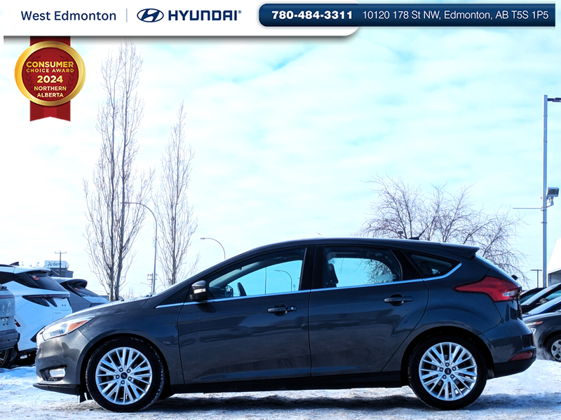 2018 Ford Focus Titanium in Edmonton, Alberta - 2 - w1024h768px