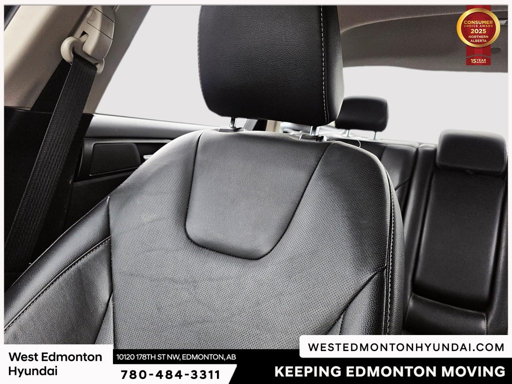 2020 Ford Fusion Hybrid Titanium in Edmonton, Alberta - 24 - w1024h768px