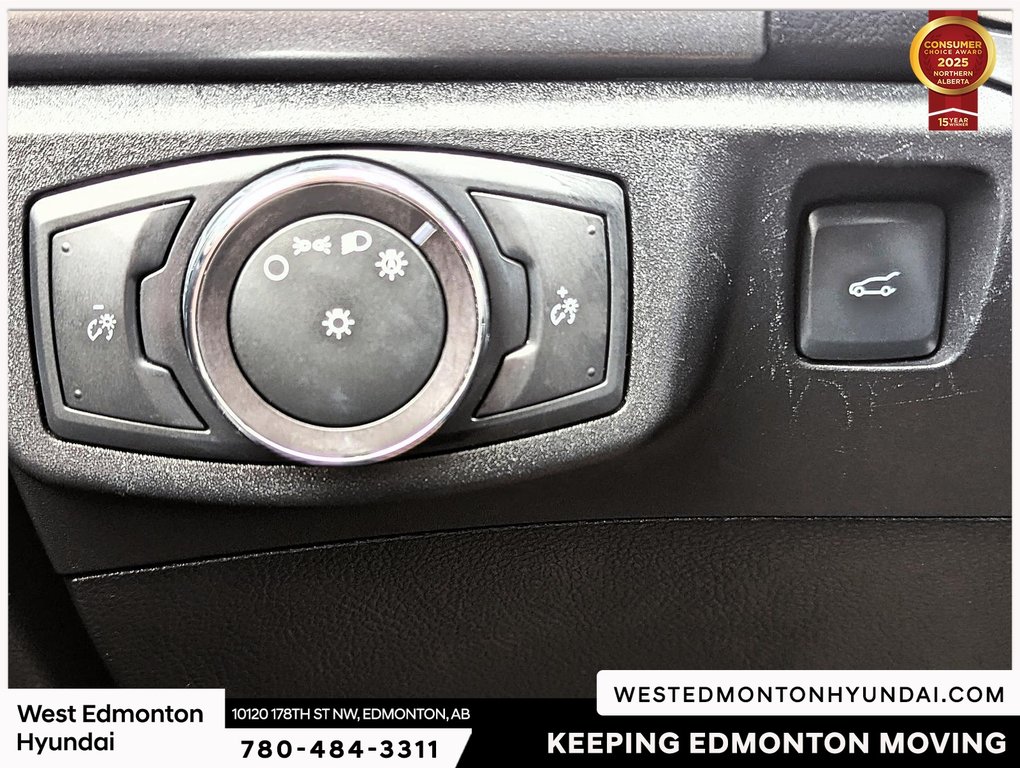 2019 Ford Fusion SE in Edmonton, Alberta - 7 - w1024h768px