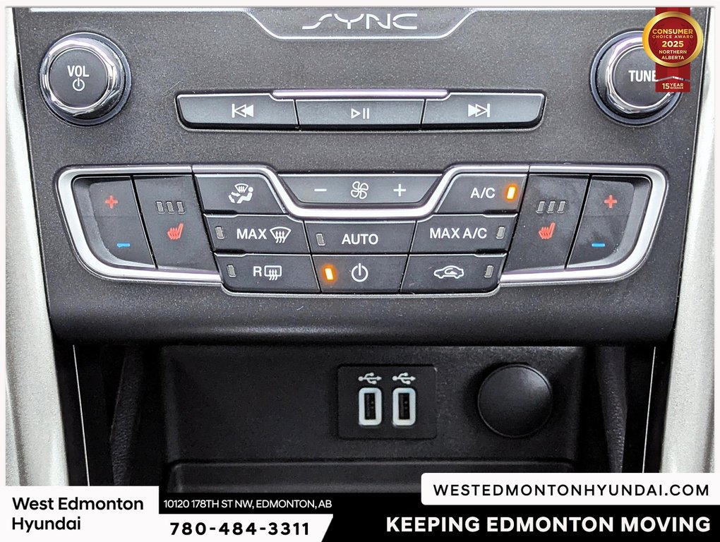2019 Ford Fusion SE in Edmonton, Alberta - 10 - w1024h768px