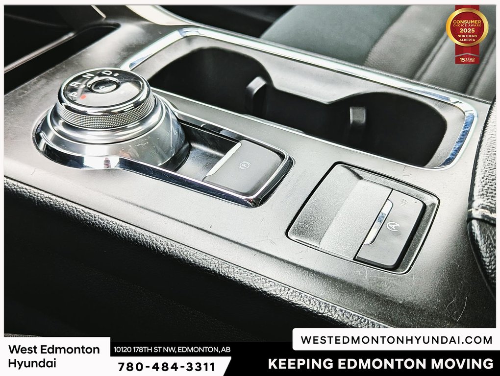 2019 Ford Fusion SE in Edmonton, Alberta - 11 - w1024h768px