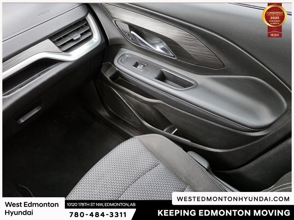 2024 GMC Terrain SLE in Edmonton, Alberta - 14 - w1024h768px