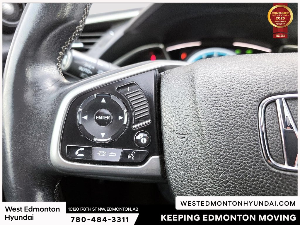 2017 Honda Civic Touring in Edmonton, Alberta - 23 - w1024h768px