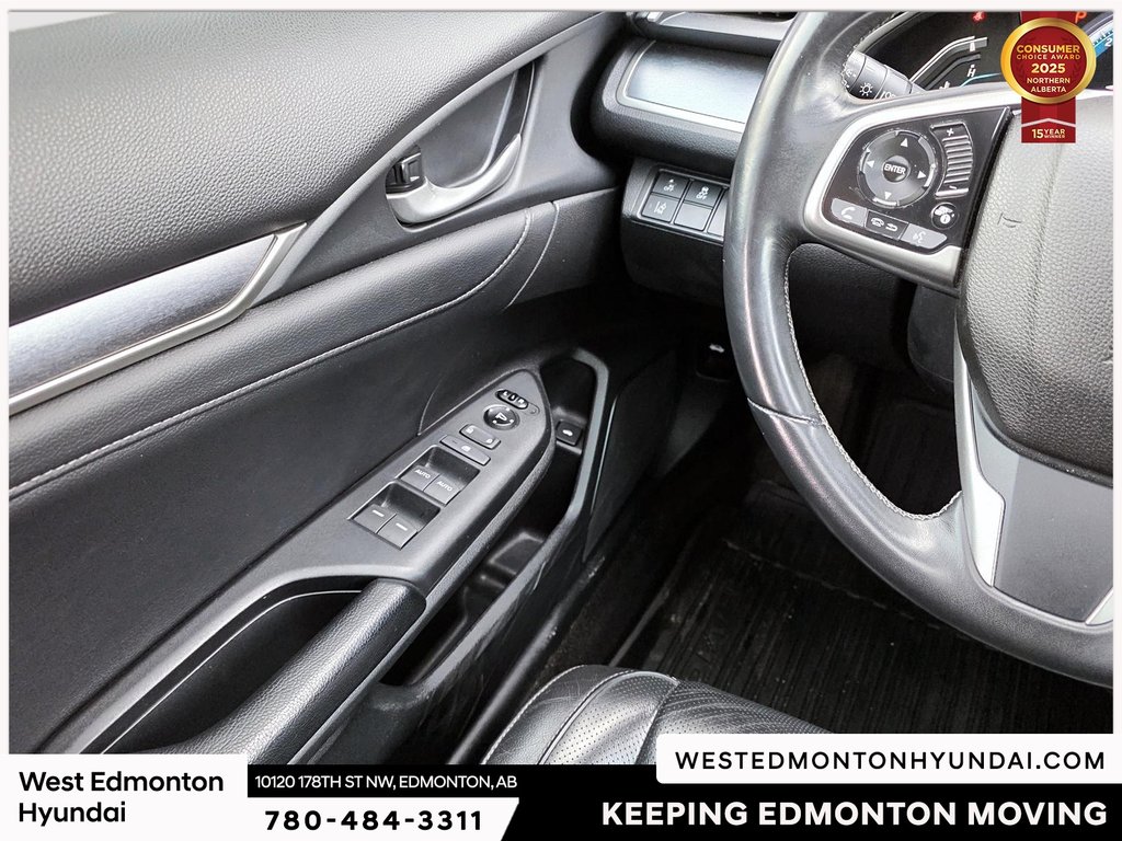 2017 Honda Civic Touring in Edmonton, Alberta - 19 - w1024h768px