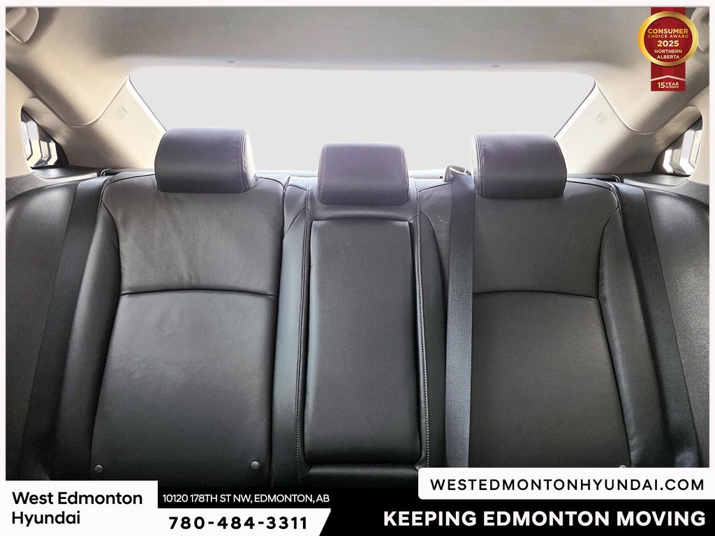 2017 Honda Civic Touring in Edmonton, Alberta - 36 - w1024h768px
