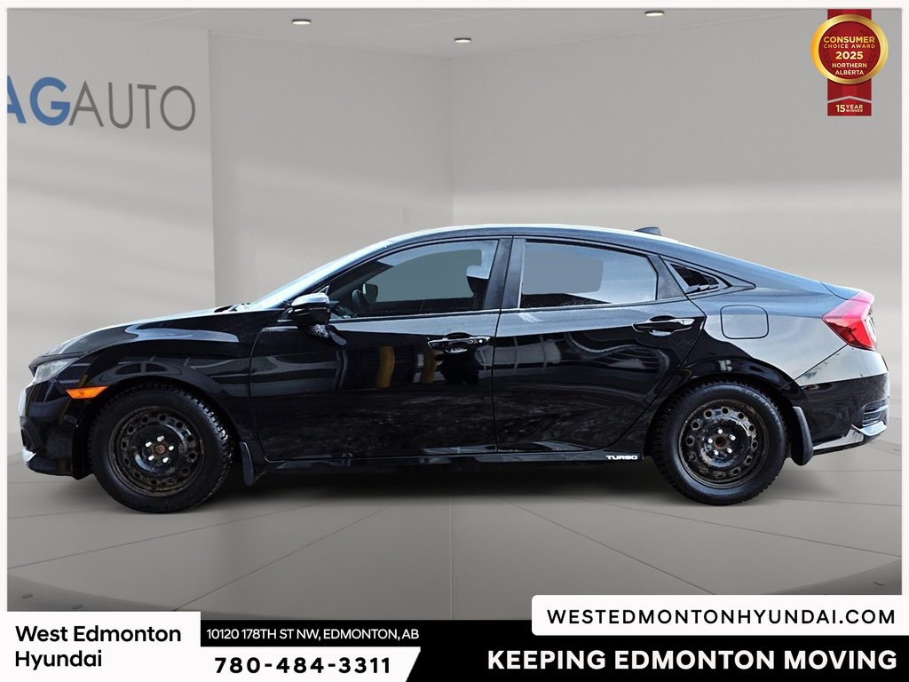2017 Honda Civic Touring in Edmonton, Alberta - 5 - w1024h768px