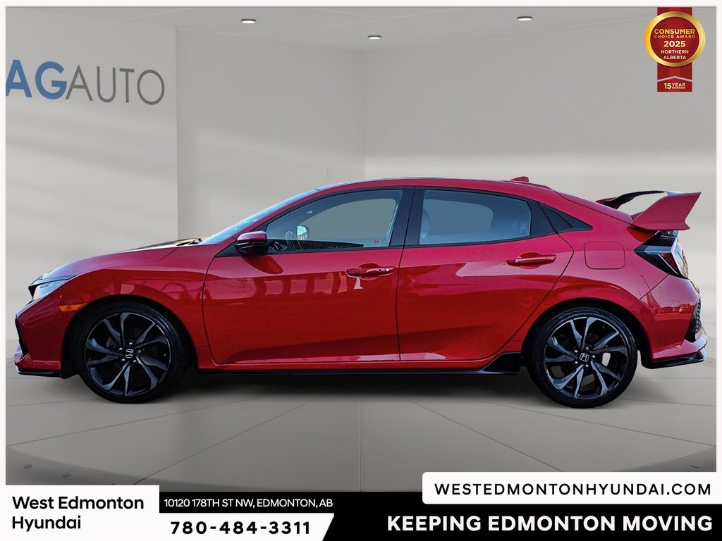 2018 Honda Civic Sport Touring in Edmonton, Alberta - 4 - w1024h768px