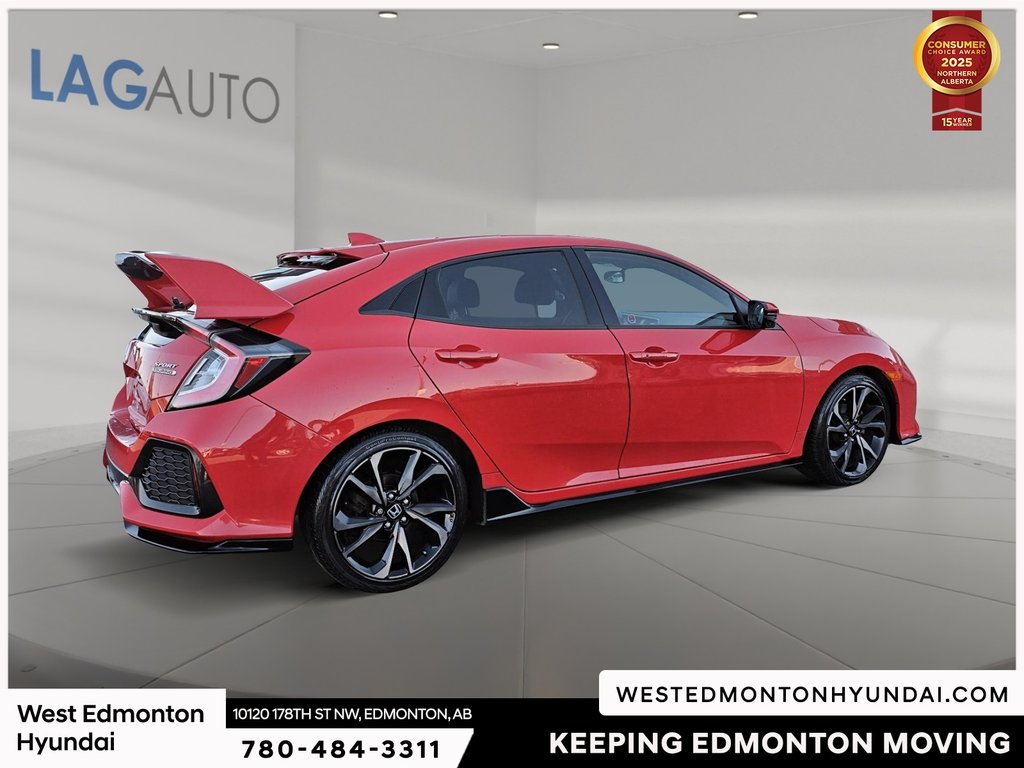 2018 Honda Civic Sport Touring in Edmonton, Alberta - 9 - w1024h768px