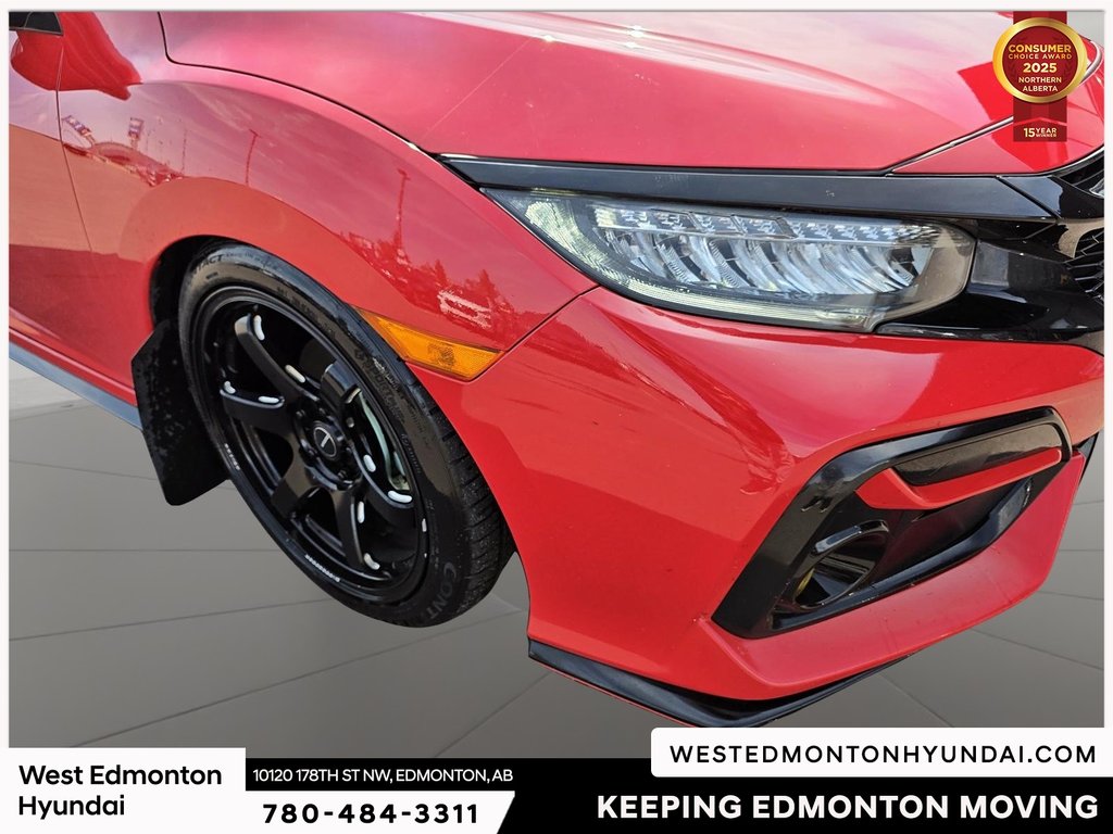 2020 Honda Civic Sport Touring in Edmonton, Alberta - 12 - w1024h768px