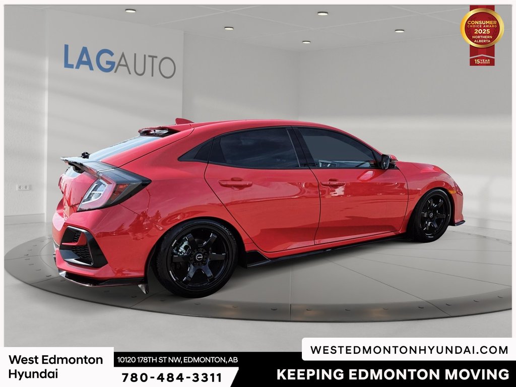 2020 Honda Civic Sport Touring in Edmonton, Alberta - 9 - w1024h768px