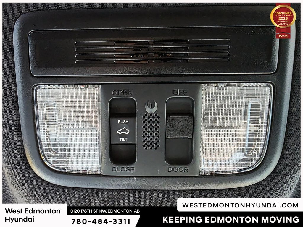 2020 Honda Civic Sport Touring in Edmonton, Alberta - 21 - w1024h768px