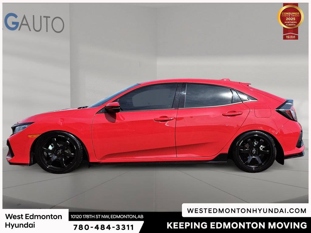2020 Honda Civic Sport Touring in Edmonton, Alberta - 4 - w1024h768px