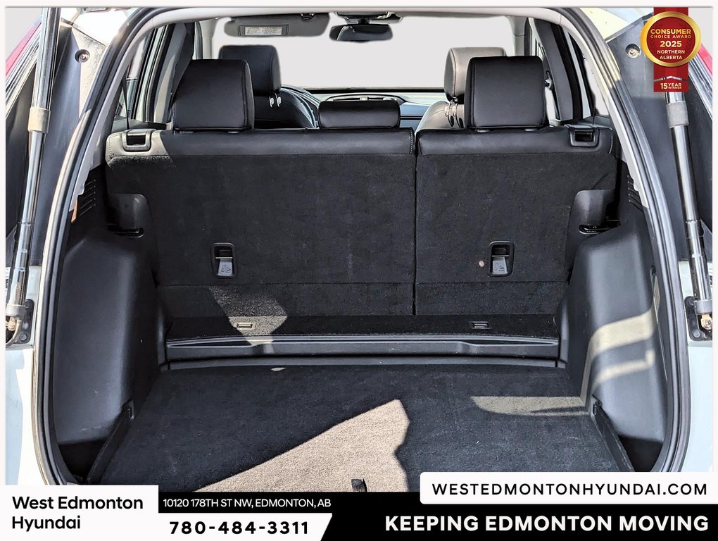 2022 Honda CR-V Touring in Edmonton, Alberta - 24 - w1024h768px