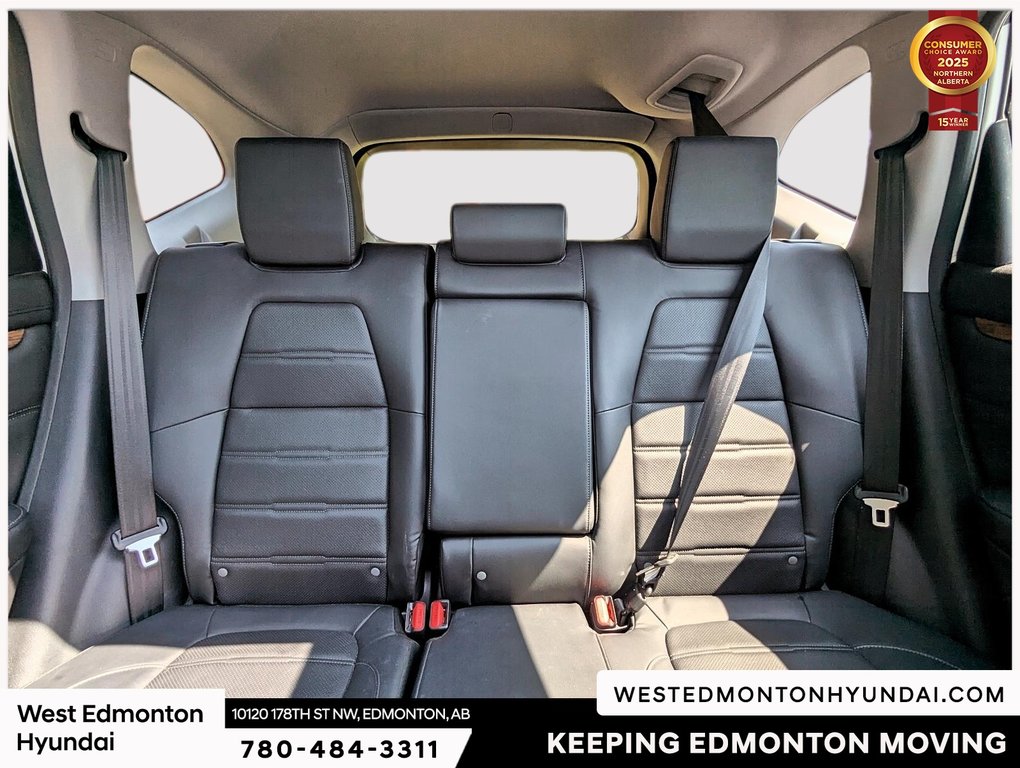 2022 Honda CR-V Touring in Edmonton, Alberta - 15 - w1024h768px