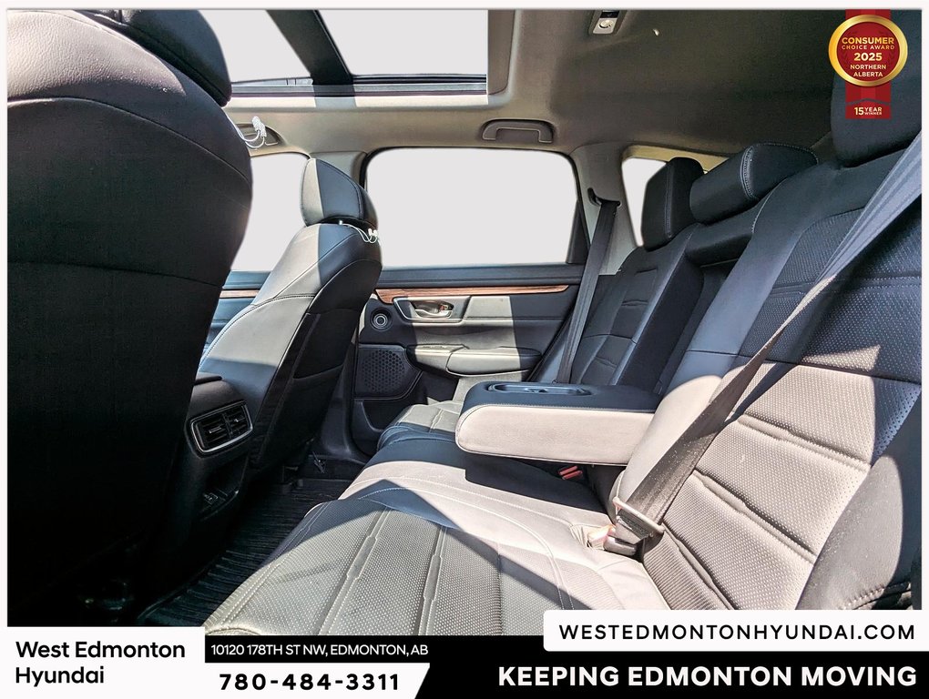 2022 Honda CR-V Touring in Edmonton, Alberta - 19 - w1024h768px