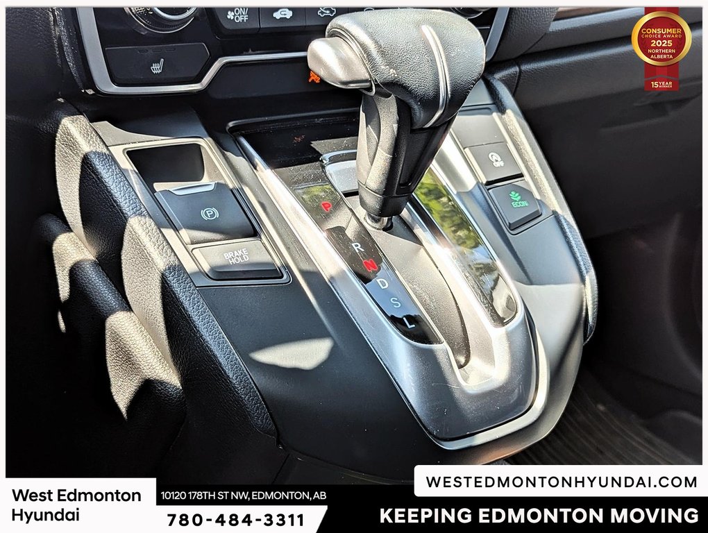 2022 Honda CR-V Touring in Edmonton, Alberta - 11 - w1024h768px