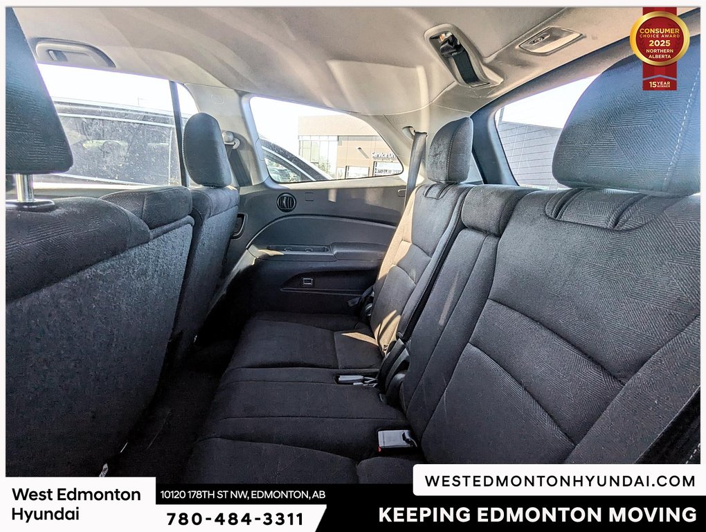2020 Honda Pilot LX in Edmonton, Alberta - 18 - w1024h768px