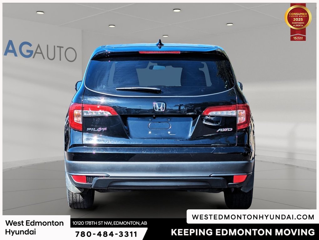 2020 Honda Pilot LX in Edmonton, Alberta - 2 - w1024h768px