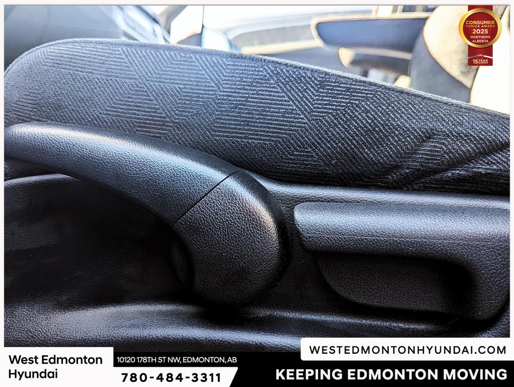 2020 Honda Pilot LX in Edmonton, Alberta - 16 - w1024h768px