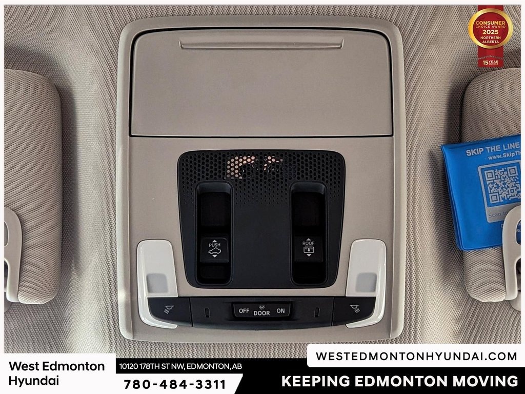 2025 Honda Pilot Touring in Edmonton, Alberta - 11 - w1024h768px