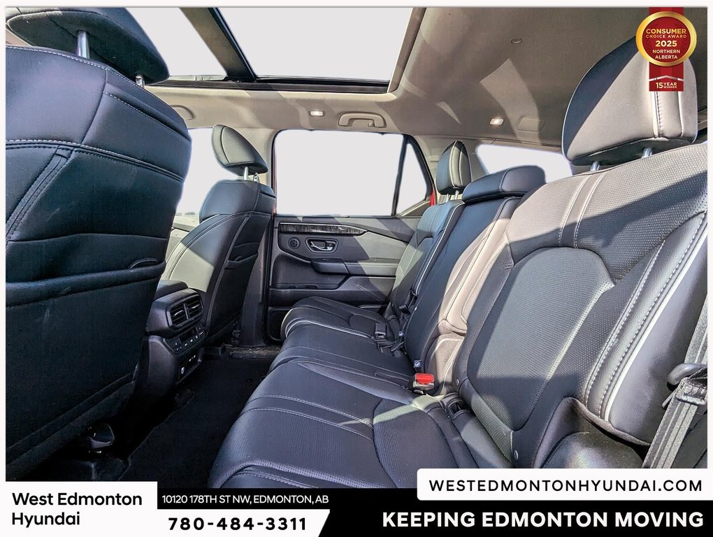 2025 Honda Pilot Touring in Edmonton, Alberta - 17 - w1024h768px