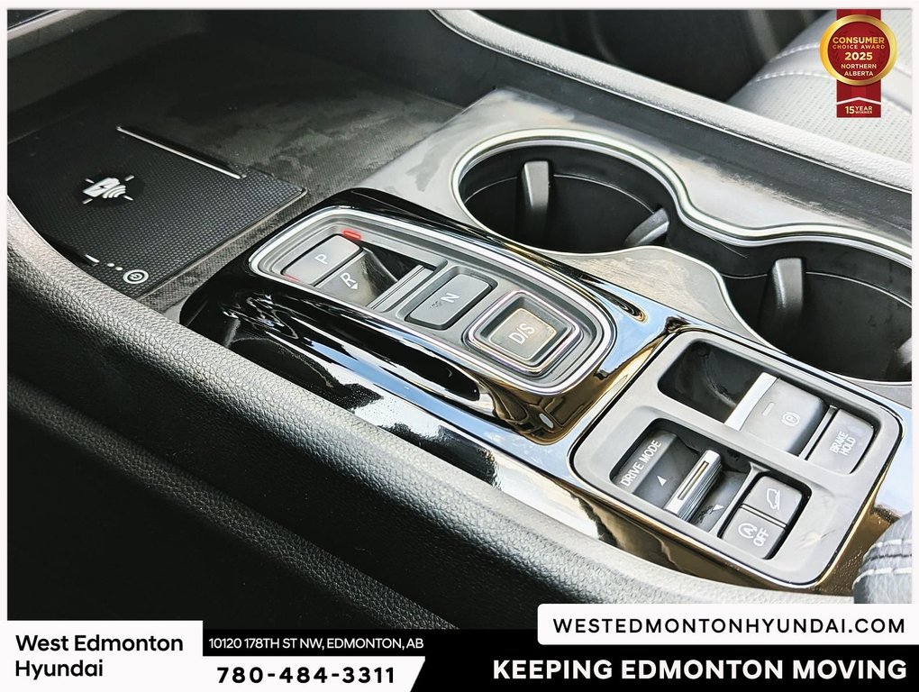 2025 Honda Pilot Touring in Edmonton, Alberta - 8 - w1024h768px