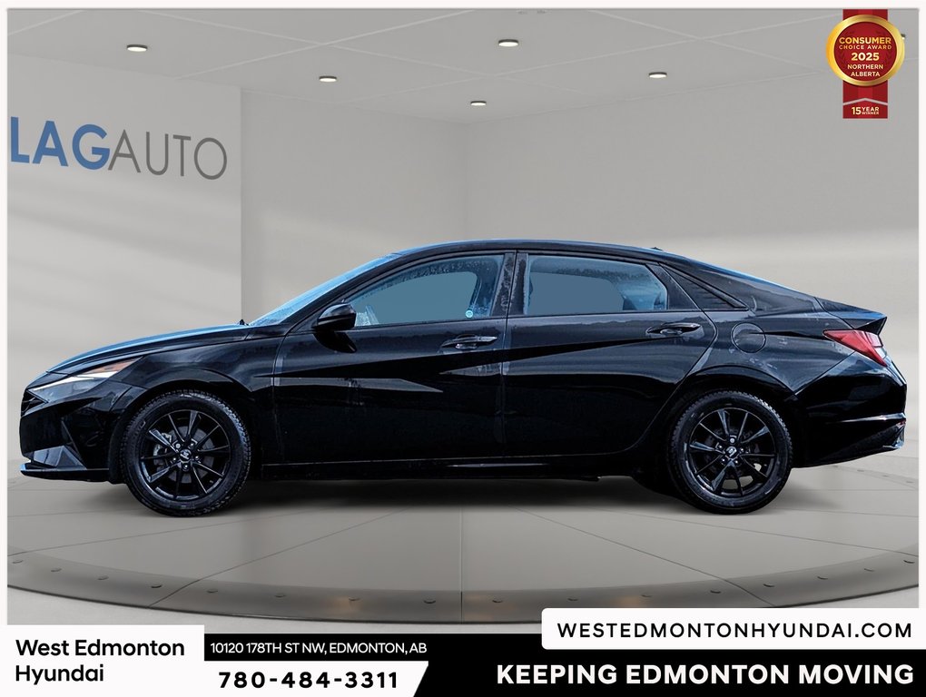 2022 Hyundai Elantra Hybrid Preferred in Edmonton, Alberta - 2 - w1024h768px