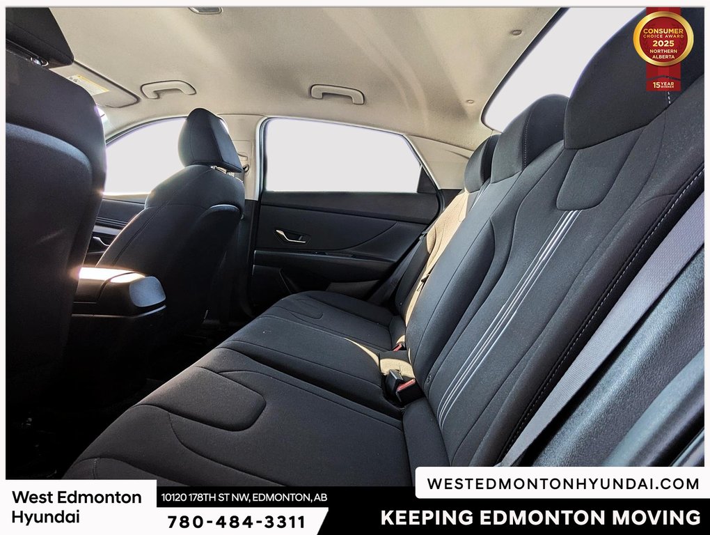 2022 Hyundai Elantra Hybrid Preferred in Edmonton, Alberta - 17 - w1024h768px