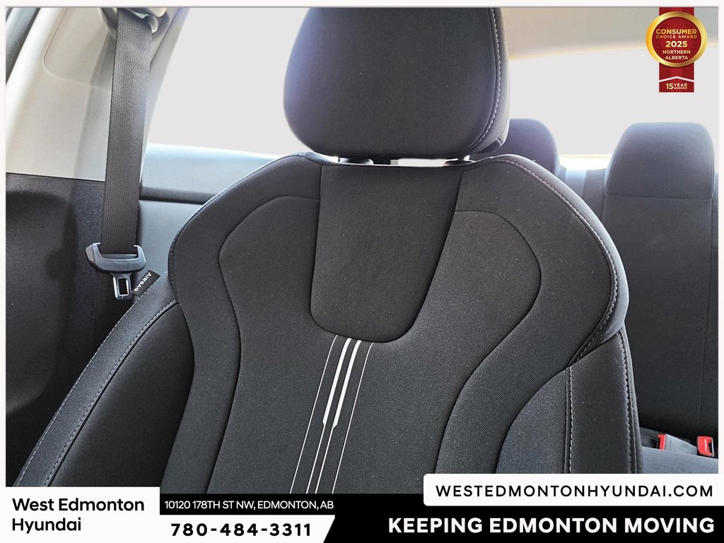 2022 Hyundai Elantra Hybrid PREFERRED in Edmonton, Alberta - 21 - w1024h768px