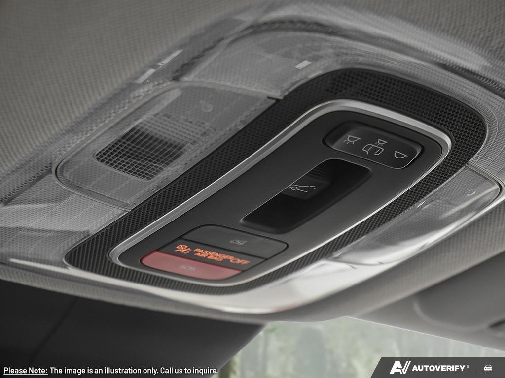 2026 Hyundai Elantra Hybrid Luxury Two-Tone Interior in Edmonton, Alberta - 17 - w1024h768px