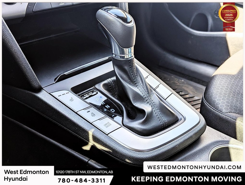 2017 Hyundai Elantra SE in Edmonton, Alberta - 10 - w1024h768px