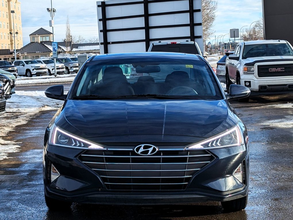 2020  Elantra Preferred w/Sun & Safety Package in Edmonton, Alberta - 4 - w1024h768px