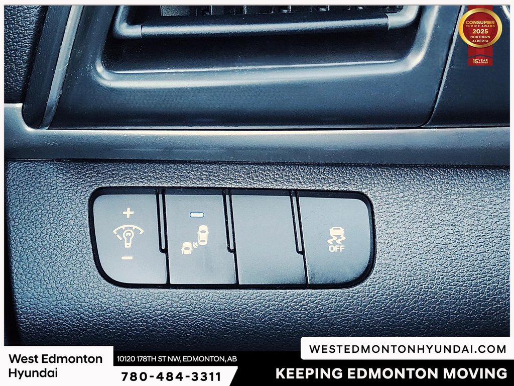 2020 Hyundai Elantra Preferred in Edmonton, Alberta - 21 - w1024h768px