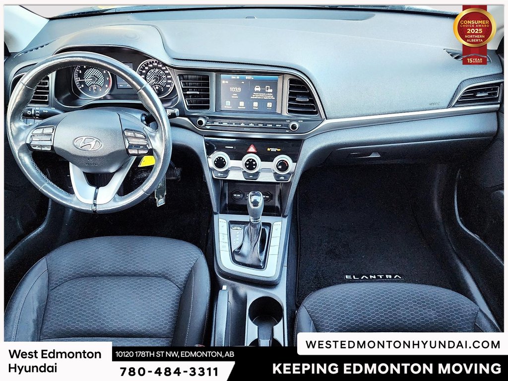 2020 Hyundai Elantra Preferred in Edmonton, Alberta - 17 - w1024h768px