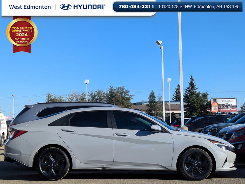 2022  Elantra Preferred in Edmonton, Alberta - 3 - w1024h768px